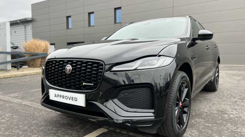 Jaguar F-Pace 2.0 D200 R-Dynamic Black 5dr Auto AWD Diesel Estate
